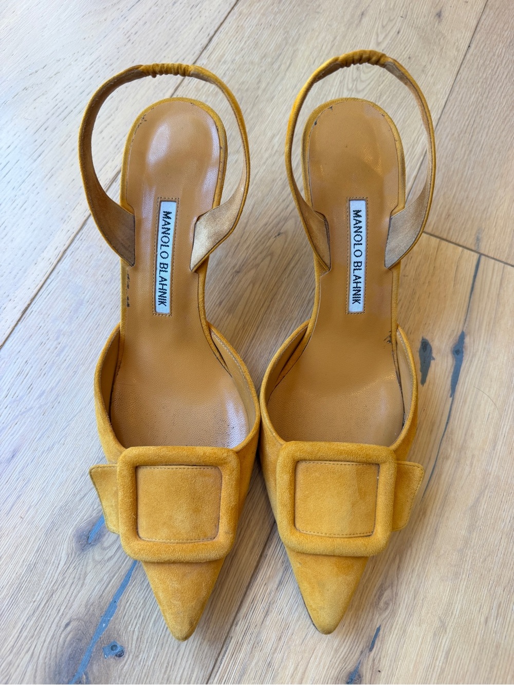 Manolo Blahnik ‘Maysli’ Slingback Pumps Yellow Size 39.5